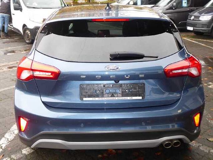 Ford Focus Lim. Active X Autom. **Panoramadach, ACC**