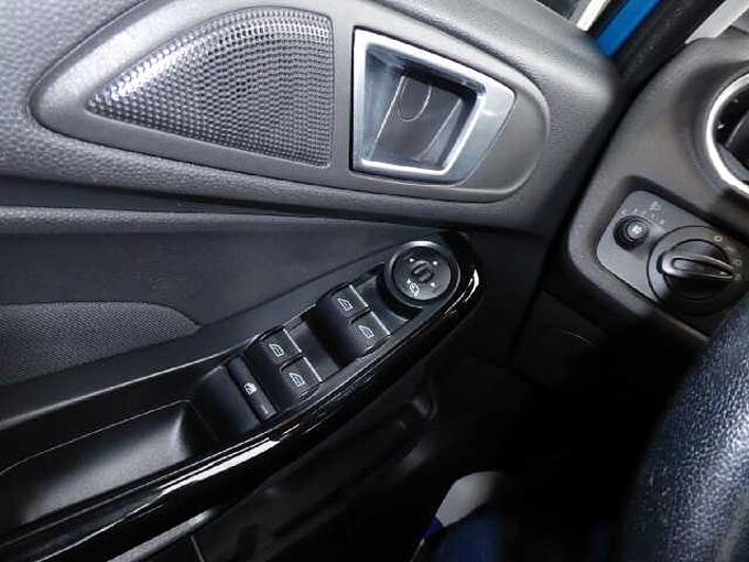 Ford Fiesta Titanium, Navi, Tempomat, AHK abn.