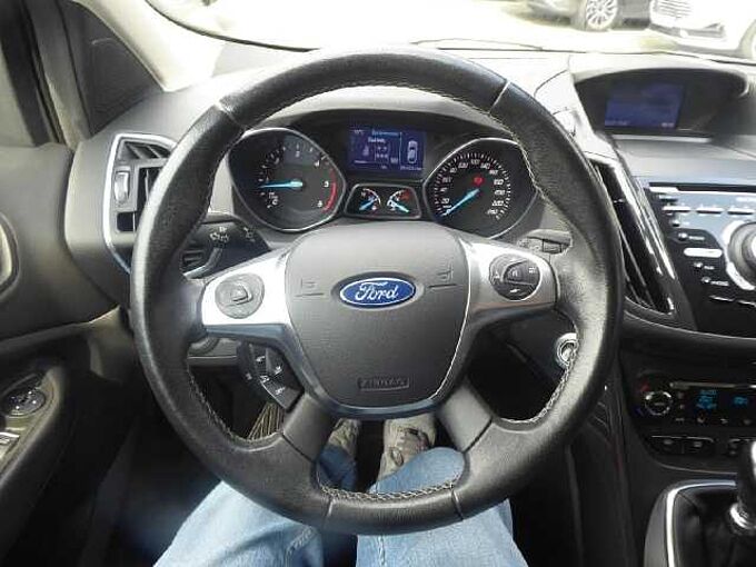 Ford Kuga Individual