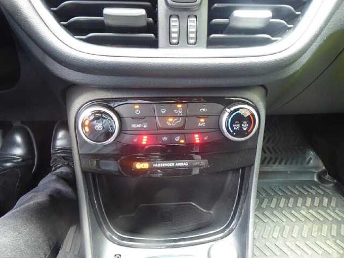 Ford Puma Titanium, Kamera, Navi