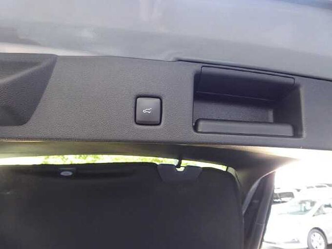Ford Kuga Plug-In Hybrid ST-Line X