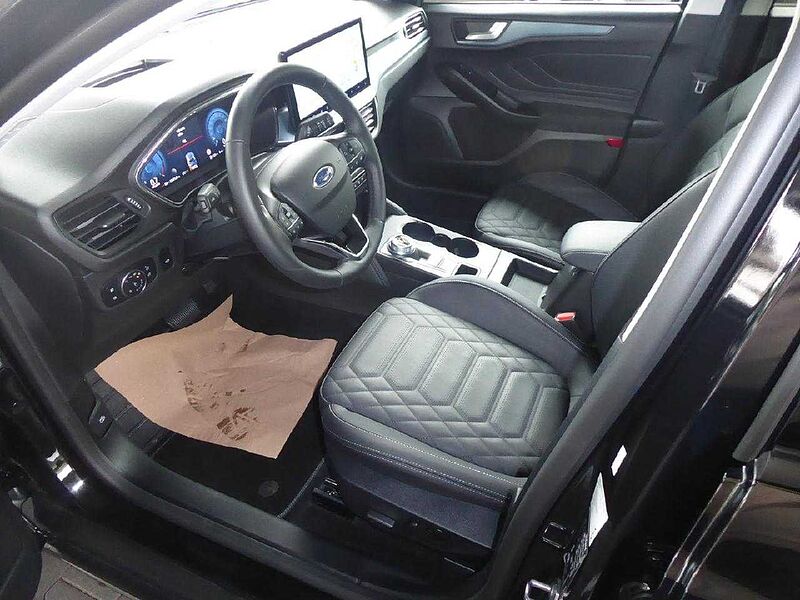 Ford Focus Turnier Active X, Headup, Pano.