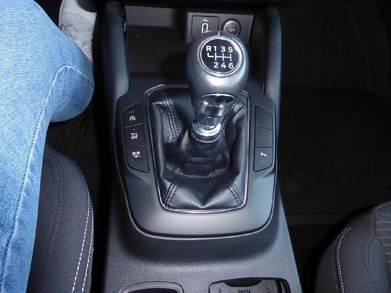 Ford Focus Lim. Titanium, Winter-Paket