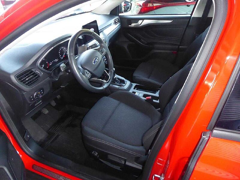 Ford Focus Lim. Titanium, Winter-Paket