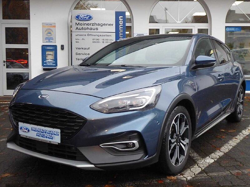 Ford Focus Lim. Active X Autom. **Panoramadach, ACC**