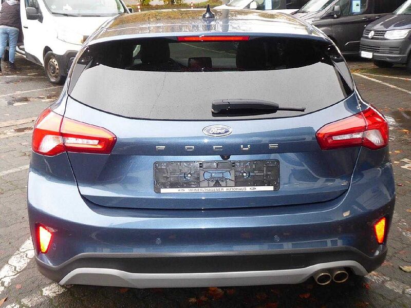 Ford Focus Lim. Active X Autom. **Panoramadach, ACC**