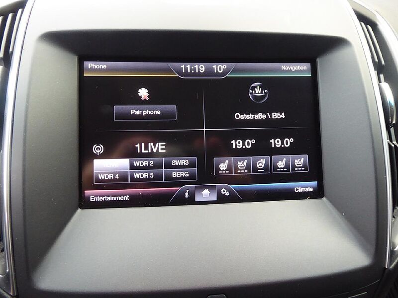 Ford Edge Titanium 4x4, Panorama, ACC,