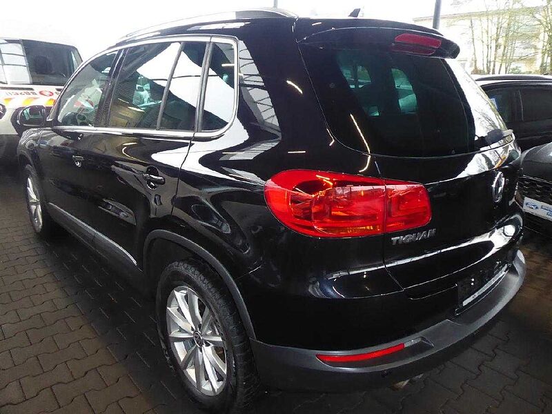 Volkswagen Tiguan Lounge Sport & Style 4Motion Autom. AHK