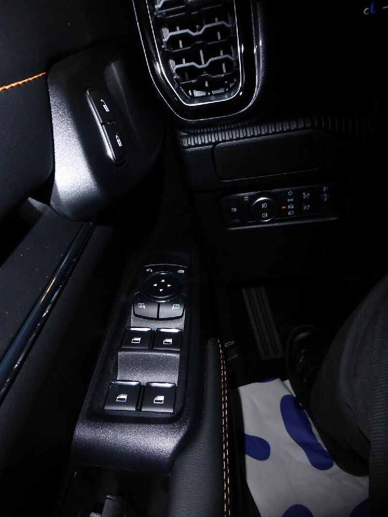 Ford Ranger Wildtrak e-4WD Doppelkabine, el. Rollo