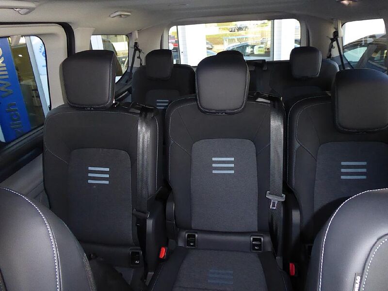 Ford Tourneo Custom Bus 320 L1 Active AWD