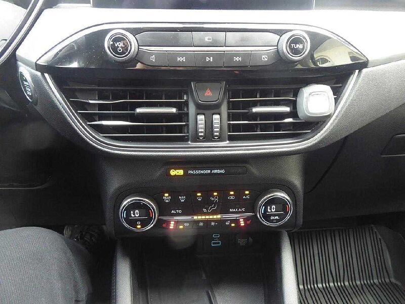 Ford Kuga Titanium X,4x4,elktr AHK