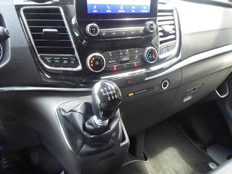 Ford Tourneo Custom 320 L2 Titanium Standheizung Leder