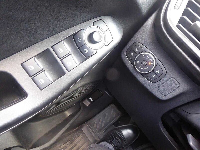 Ford Puma Titanium, Kamera, Navi