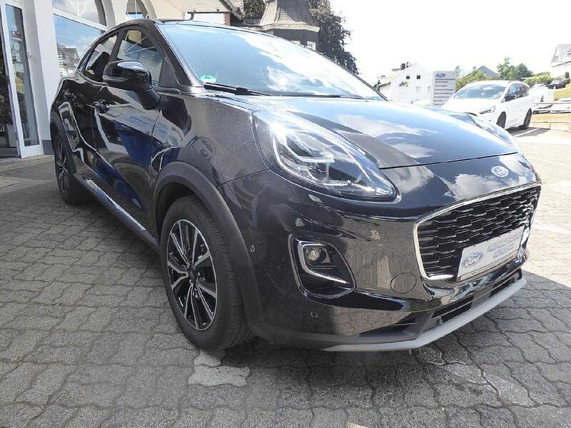 Ford Puma Titanium, Kamera, Navi