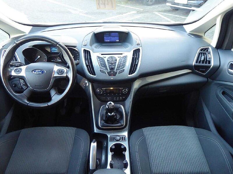 Ford C-Max Titanium
