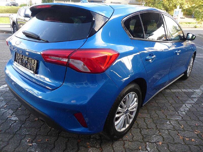 Ford Focus Lim. Titanium