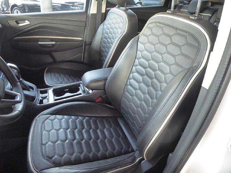 Ford Kuga Vignale 4X4 Autom. AHK schwekb.