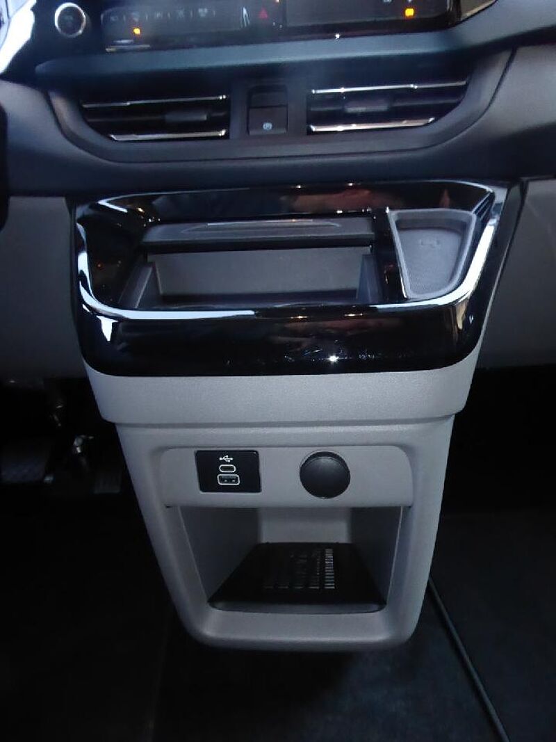 Ford Tourneo Custom Bus 320 L1 Active AWD